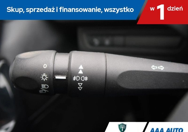 Peugeot 208 cena 29000 przebieg: 65595, rok produkcji 2015 z Nowe małe 172